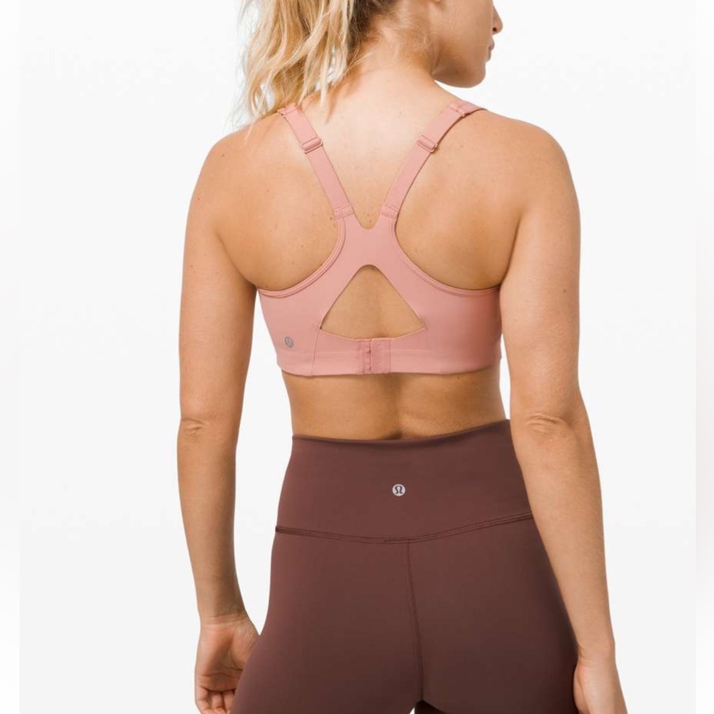Lululemon All Powered Up Bra *Medium Support, A-E Cups in Pink Pastel size D34